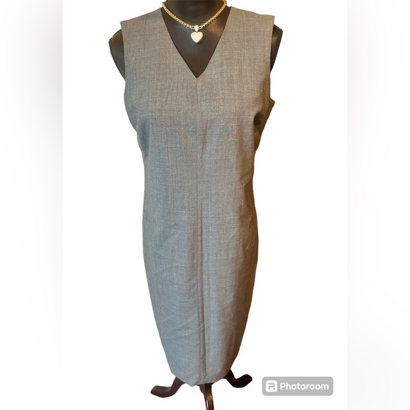 NWOT LIZ CLAIBORNE Grey Sheath Dress - Picture 2 of 11